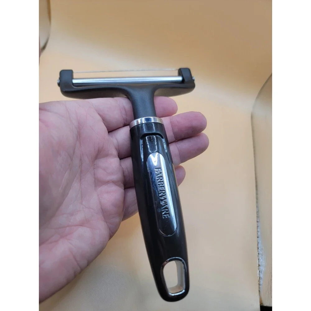 Farberware Cheese Slicer Wire Cutter w Roller Bar Lg 7.5”X 5” Black.
